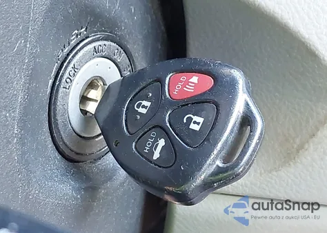 2013 Toyota Corolla Le z USA, uszkodzony, nr VIN 2T1BU4EE5DC114497